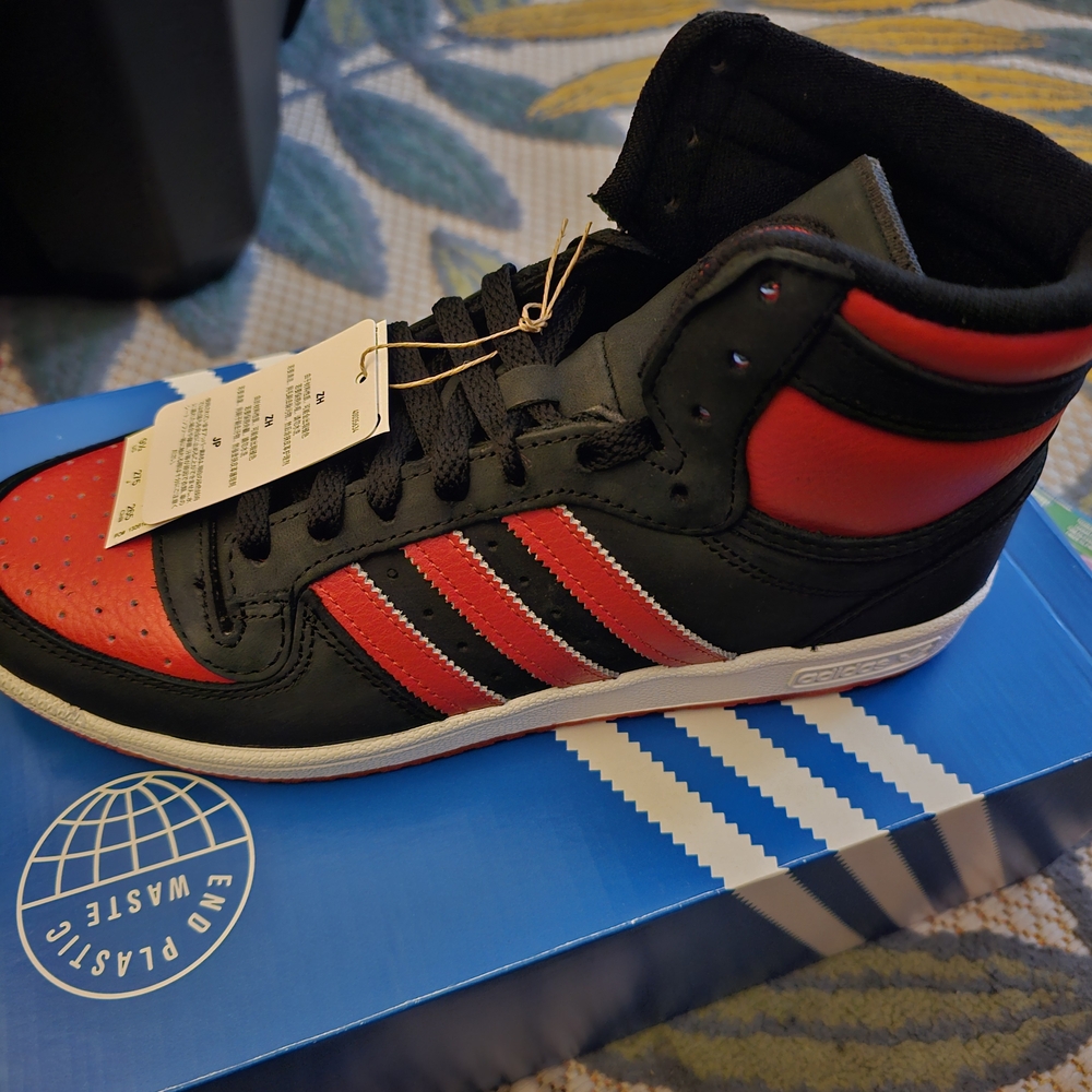 Adidas Top Ten Black and Red Sneakers Classic Style